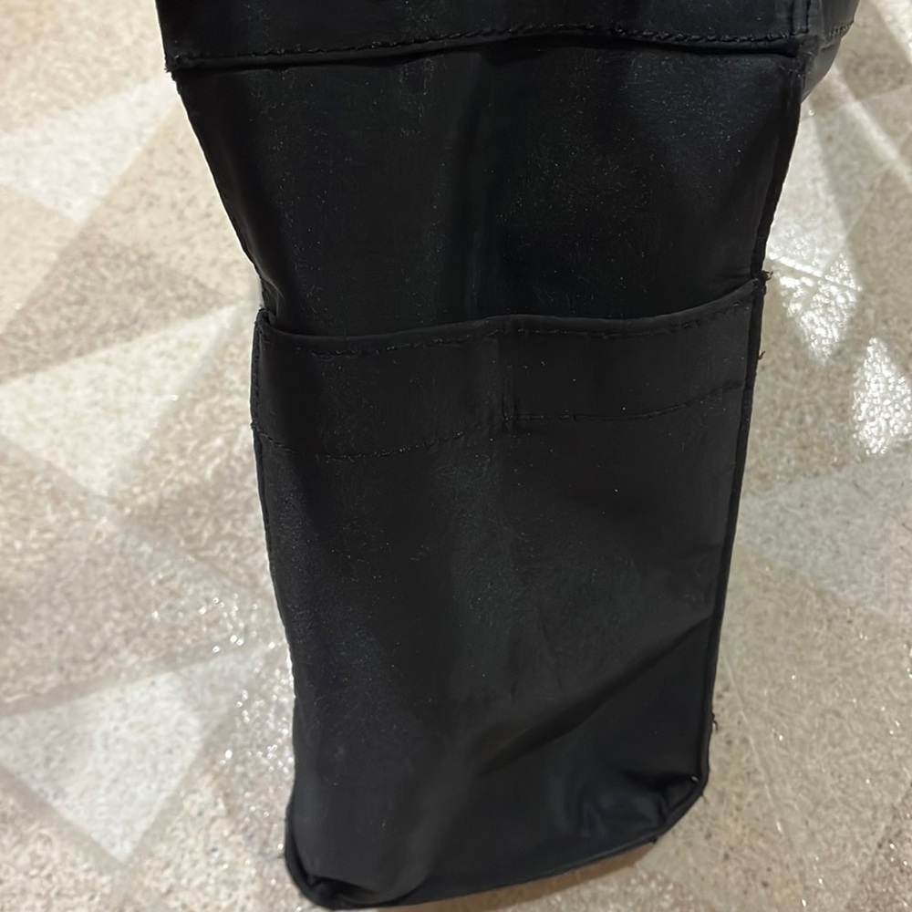 Old Navy Black nylon tote bag. Great pockets and compartments. Sturdy Strap - Picture 7 of 12